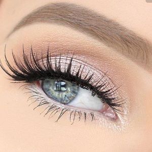 Meet your Posher, Cecily